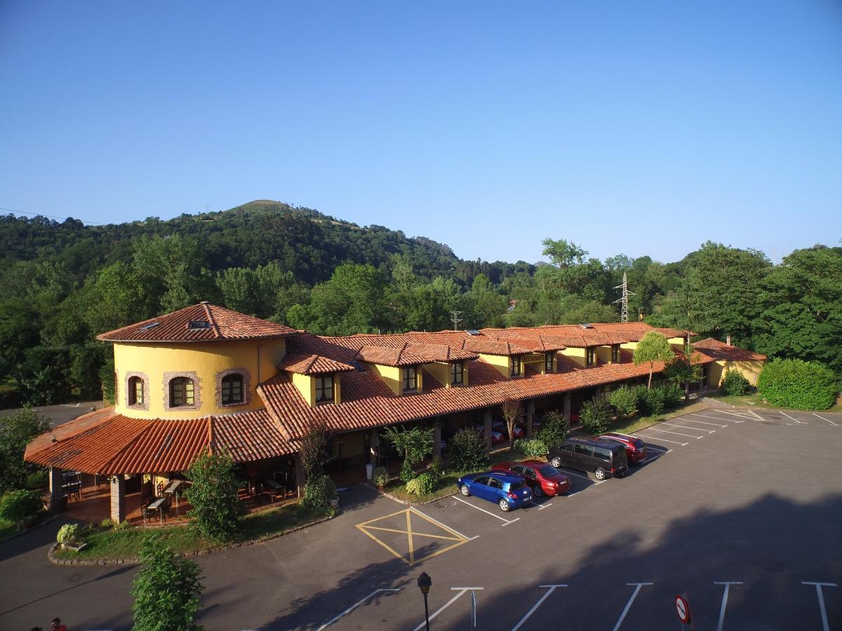 Hotel El Bricial โซโตเดกังกัส ภายนอก รูปภาพ