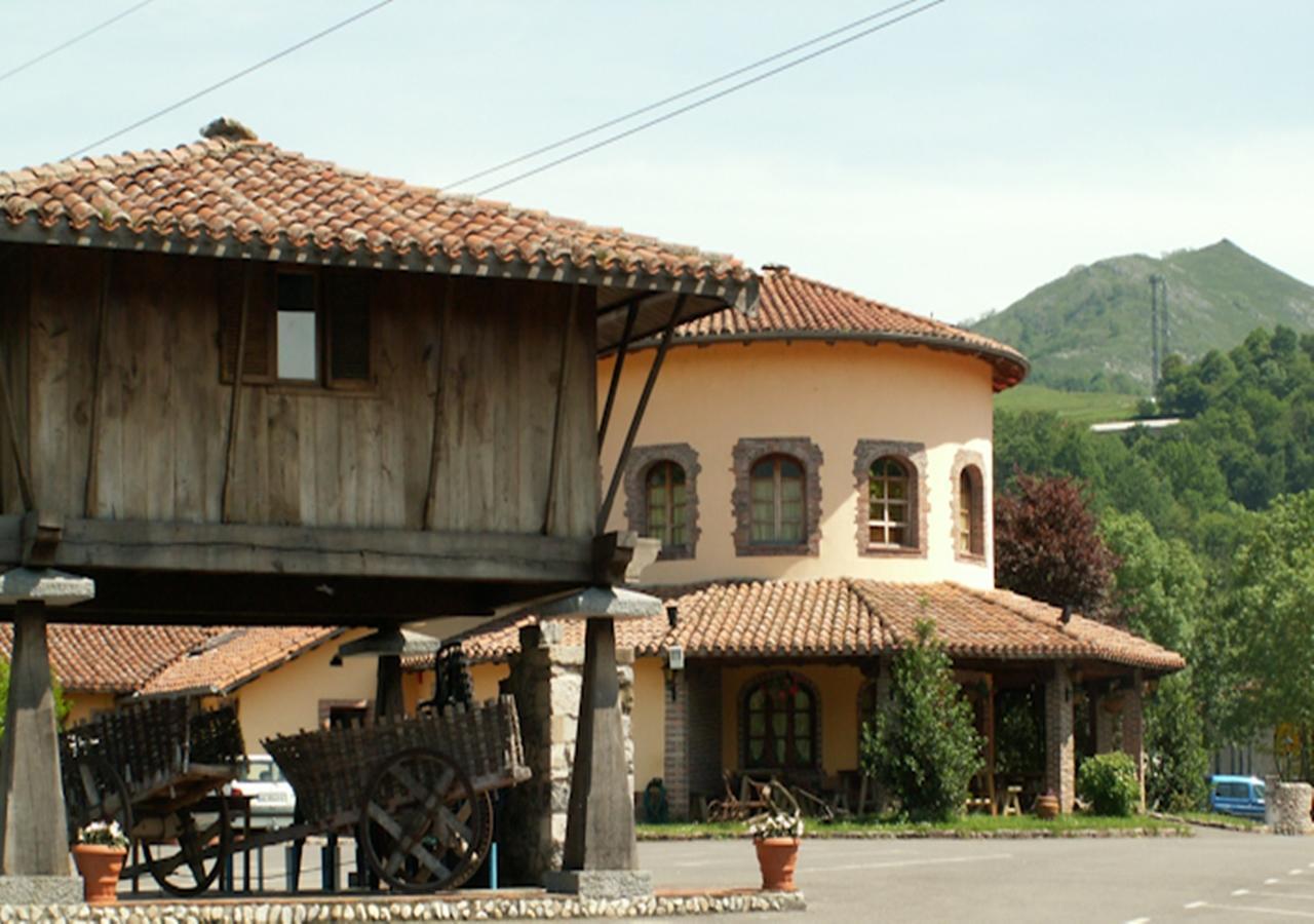 Hotel El Bricial โซโตเดกังกัส ภายนอก รูปภาพ
