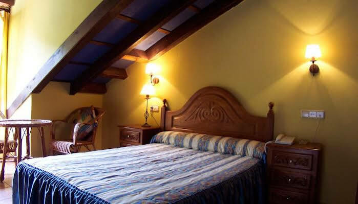 Hotel El Bricial โซโตเดกังกัส ภายนอก รูปภาพ